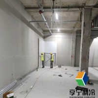 冷庫(kù)造價(jià)多少一平方米？2025最新報(bào)價(jià)+避坑指南+省錢秘籍大公開！